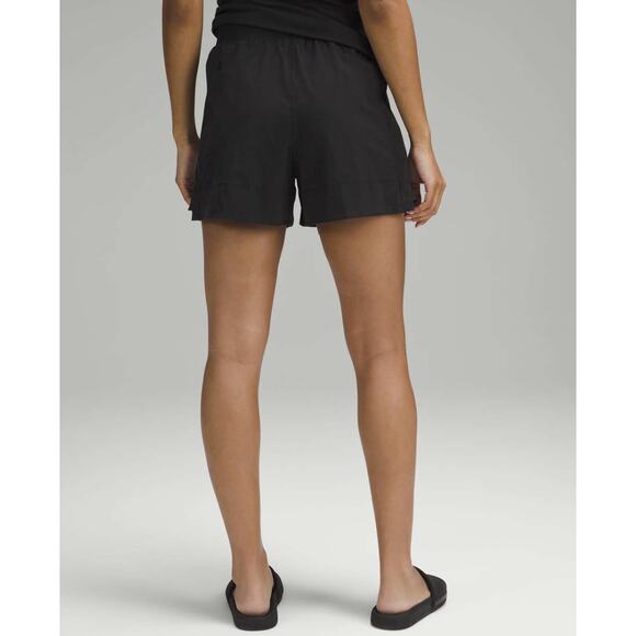 Lululemon Stretch Woven Relaxed-Fit High-Rise Shorts 4" Size XXS - Picture 2 of 10